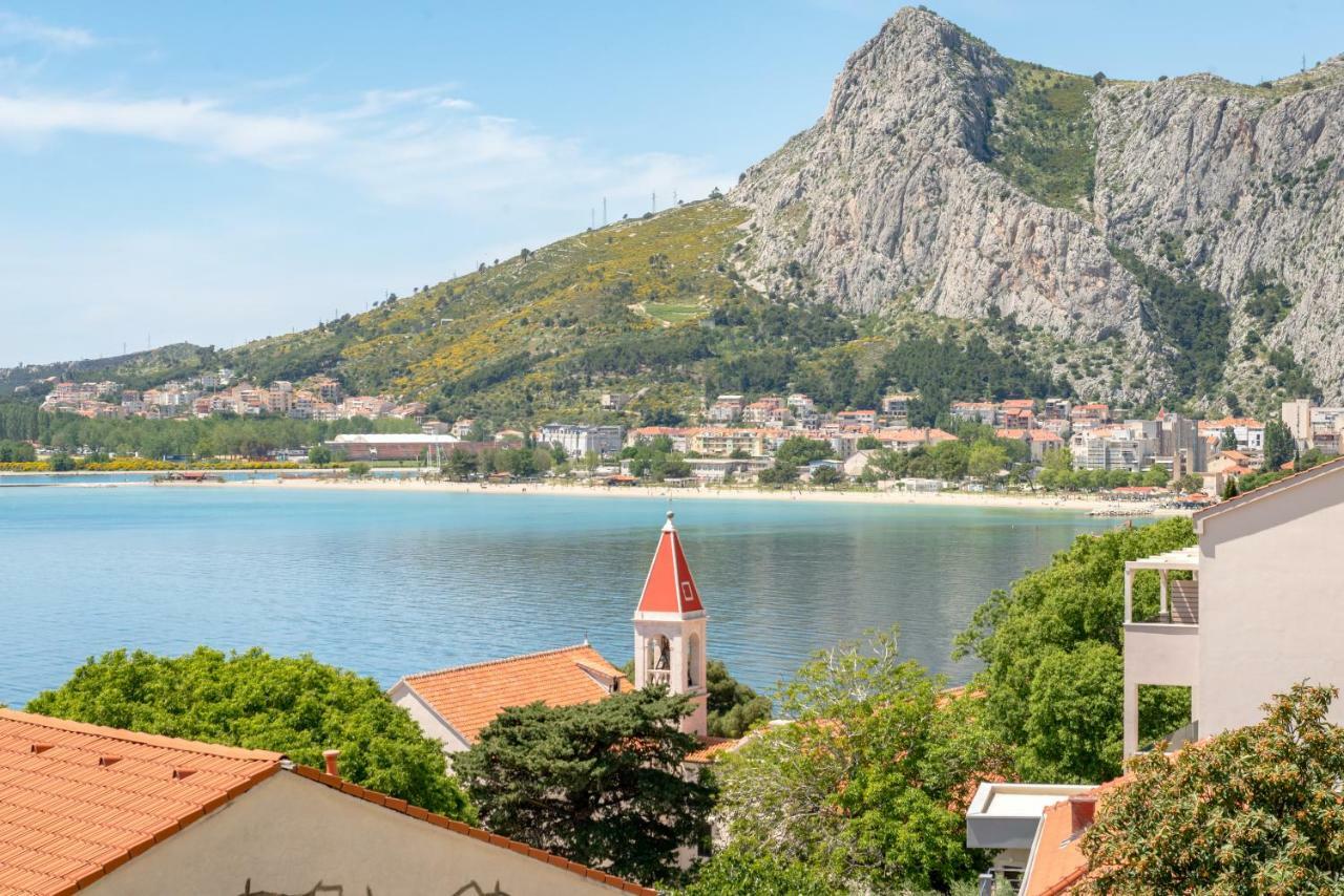 Apartmani Mirta Omiš Exterior foto